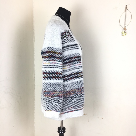 CARDIGAN OPEN FRONT AZTEC PRINT SIZE SMALL - Picture 7 of 15
